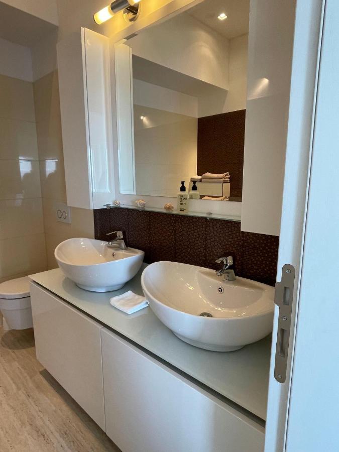First Row To The Sea Apartment โอปาติยา ภายนอก รูปภาพ