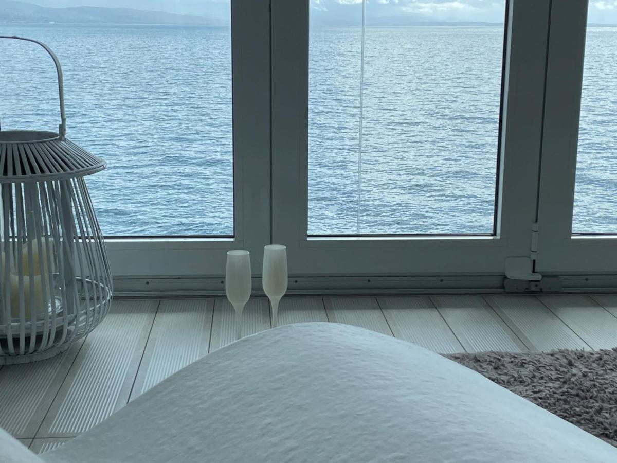 First Row To The Sea Apartment โอปาติยา ภายนอก รูปภาพ