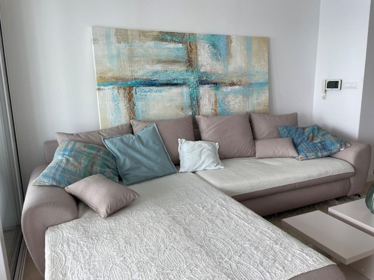 First Row To The Sea Apartment โอปาติยา ภายนอก รูปภาพ